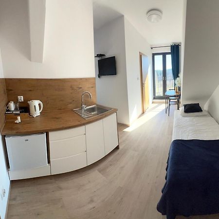 Apartamenty Divemed Jelenia Gora Bagian luar foto
