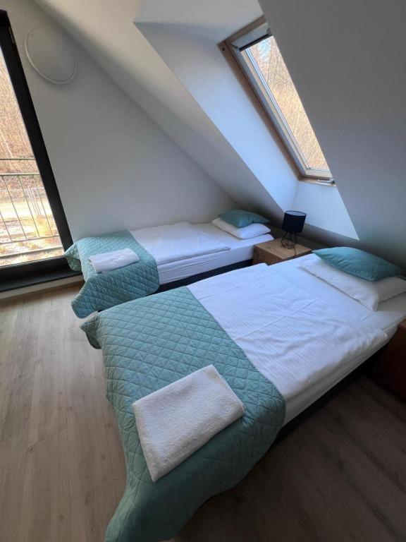 Apartamenty Divemed Jelenia Gora Bagian luar foto